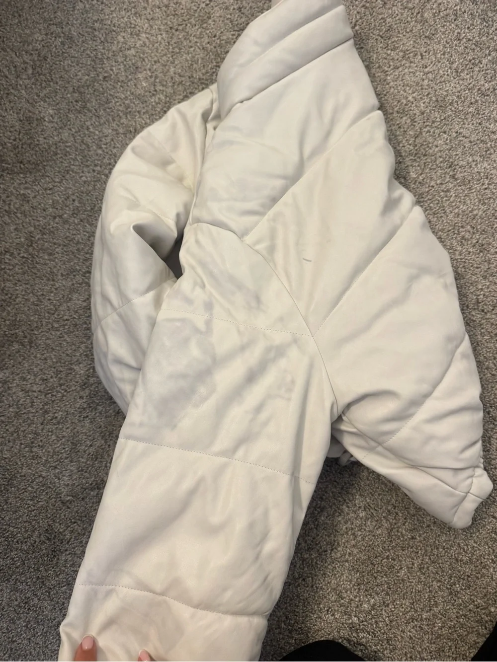 Love Tree Ivory Cropped Puffer Jacket - Picture 4 of 4